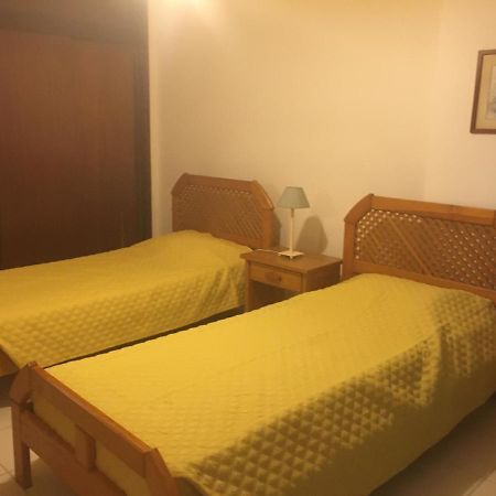Torre Da Rocha 201 Apartment Портиман Екстериор снимка